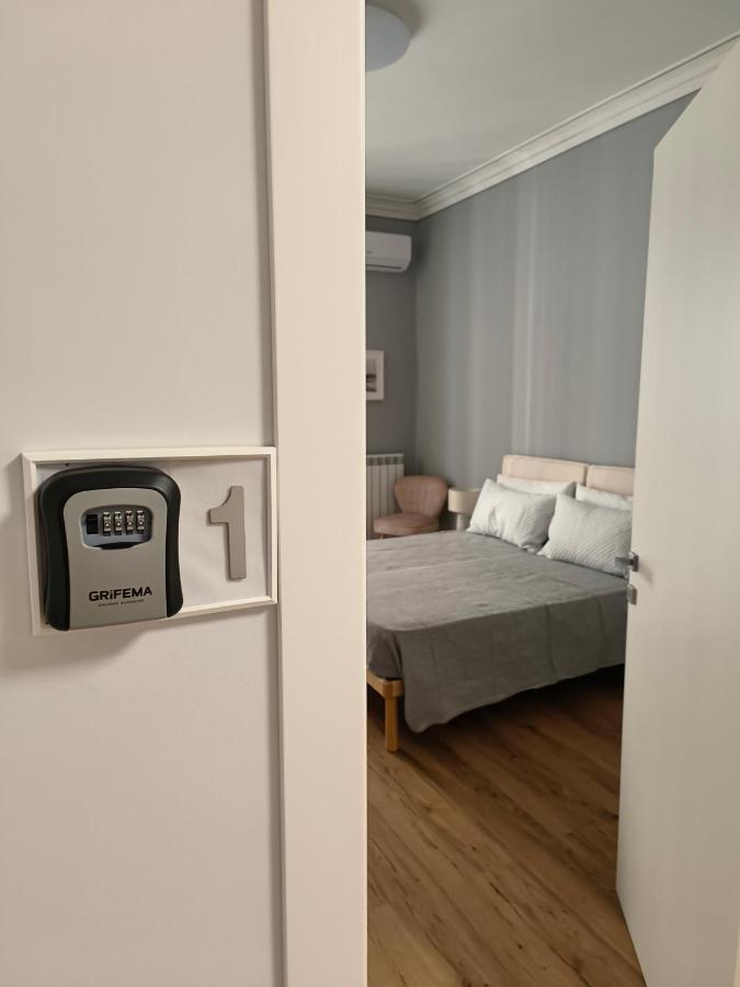 Canfora 163 Cutaias Apartment 卡塔尼亚 外观 照片